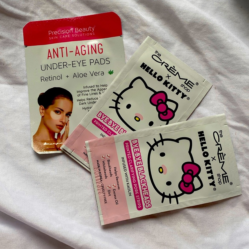 (5/$30)Pink themed hello kitty "bye bye blackheads" and anti aging eye pads